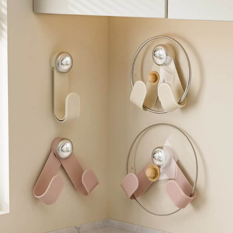 Pot lid holder molding