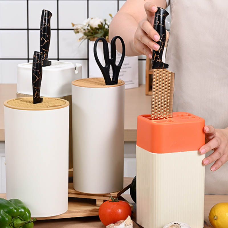 Knife holder molding