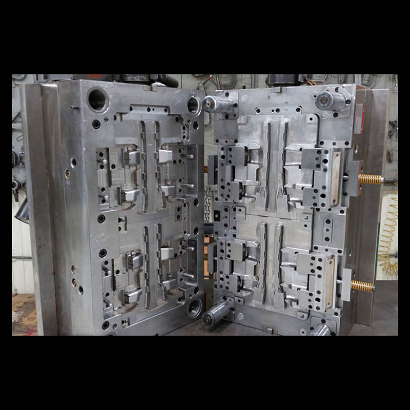 Plastic hammer mold injection